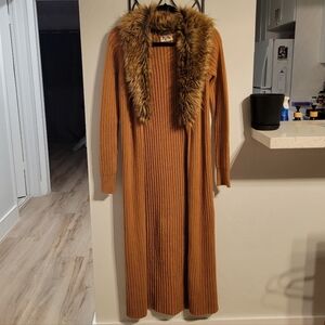 Elegant Tan Long Sleeve Dress with Faux Fur Collar